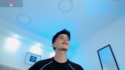 Dulcey online show from 09/13/25, 09:14