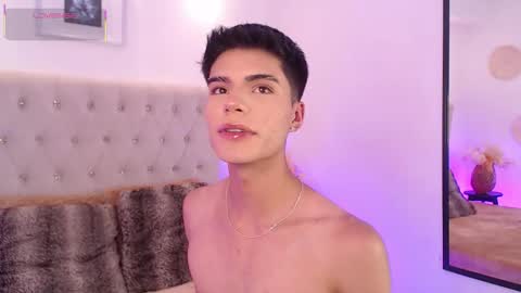 Dulcey online show from 12/04/25, 04:22