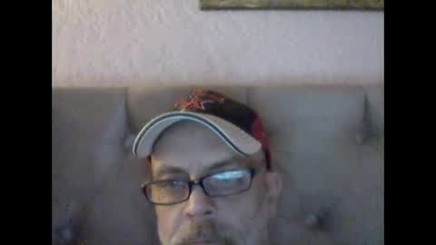 Snapshot of dumaeros77 chatting on 12/26/24, 03:42 Duma online show from 12/26/24, 03:42
