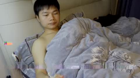 dumeila online show from 05/12/26, 02:25