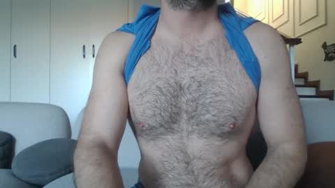 Snapshot of duncanwhitexx chatting on 11/17/25, 01:39 duncanwhitexx online show from 11/17/25, 01:39