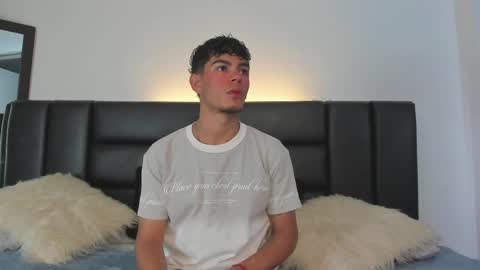 Thomas and Noah online show from 04/21/26, 07:28