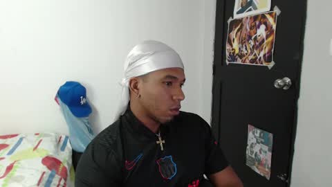 DuragPapi online show from 02/12/25, 01:41