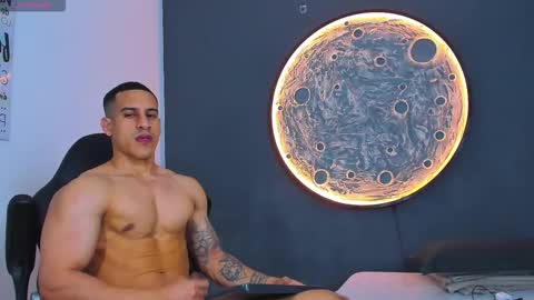 Snapshot of duran_dhikol1 chatting on 12/14/25, 11:20 duran_dhikol1 online show from 12/14/25, 11:20