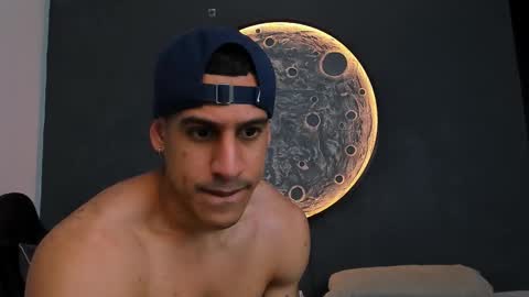 duran_dhikol1 online show from 02/04/26, 07:09