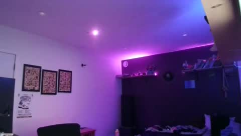 Snapshot of durfmanx chatting on 09/12/25, 06:02 durfmanX online show from 09/12/25, 06:02