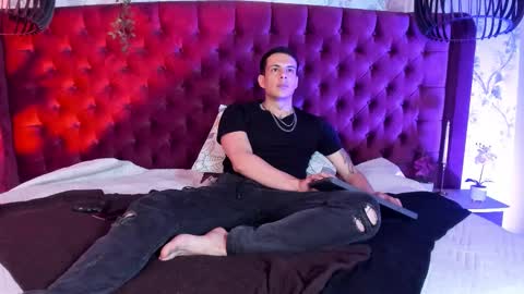 Dustin Sonne online show from 02/10/26, 03:54