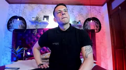 Dustin Sonne online show from 03/08/26, 03:54