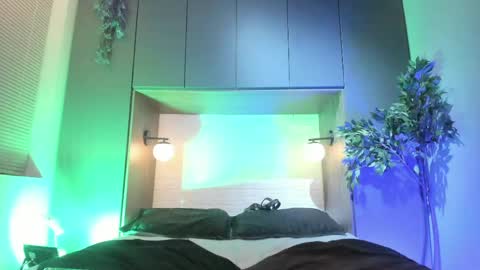 Snapshot of dustin_sonne chatting on 04/27/26, 03:37 Dustin Sonne online show from 04/27/26, 03:37
