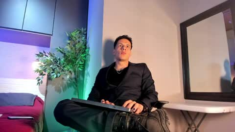 Snapshot of dustin_sonne chatting on 06/03/26, 03:31 Dustin Sonne online show from 06/03/26, 03:31