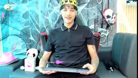 dustinandjordan online show from 10/20/25, 05:19