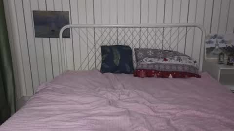 Snapshot of dustydeida chatting on 02/15/26, 07:10 Jenny online show from 02/15/26, 07:10