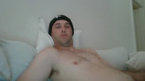 Snapshot of dustyroy09 chatting on 12/27/24, 11:10 dustyroy09 online show from 12/27/24, 11:10