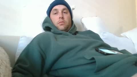 Snapshot of dustyroy09 chatting on 10/13/25, 10:43 dustyroy09 online show from 10/13/25, 10:43