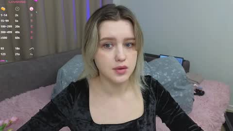 Dusya online show from 01/04/25, 03:07