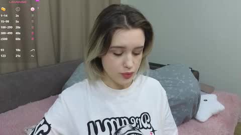 Dusya online show from 02/12/25, 09:31