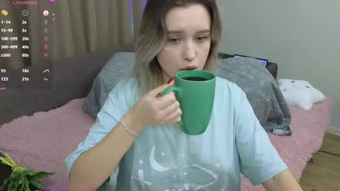 Dusya online show from 02/26/25, 03:08