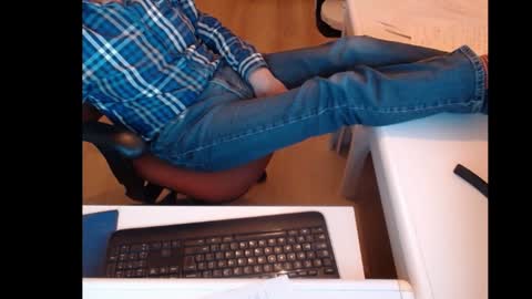 dutchpornking2 online show from 02/07/25, 07:27