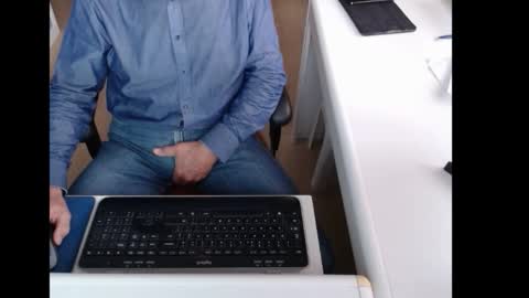 dutchpornking2 online show from 10/04/25, 07:17