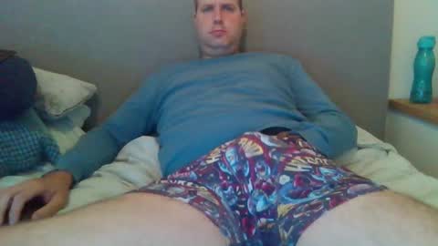 Snapshot of dutchslave1988nolimits chatting on 09/12/25, 08:47 Mr X online show from 09/12/25, 08:47