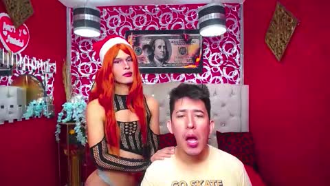 Snapshot of duvanpein chatting on 12/20/25, 02:13 jordan y clarie online show from 12/20/25, 02:13