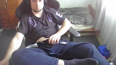 duza_pala_kam9 online show from 05/06/26, 03:28