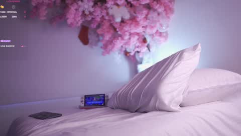 Snapshot of dwayne_xx chatting on 12/21/24, 04:03 Dwayne xx online show from 12/21/24, 04:03