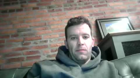 dweav240 online show from 12/25/24, 11:42