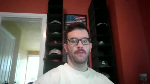 dweav240 online show from 10/20/25, 07:36