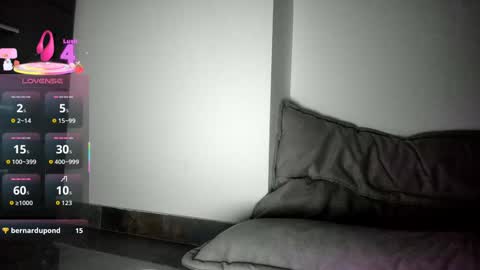 Dya online show from 12/15/25, 09:30