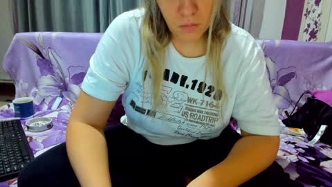 dayana online show from 12/04/24, 04:54