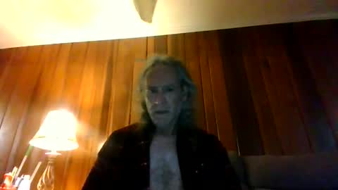 dyankee68 online show from 12/14/25, 12:43