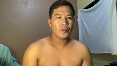 Snapshot of dydledydledee chatting on 09/15/25, 11:21 jay online show from 09/15/25, 11:21