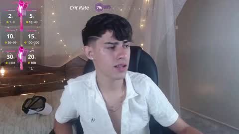 Snapshot of dyla_n18_ chatting on 01/11/25, 11:24 dyla_n18_ online show from 01/11/25, 11:24