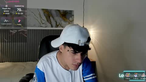 dyla_n18_ online show from 04/05/26, 08:06