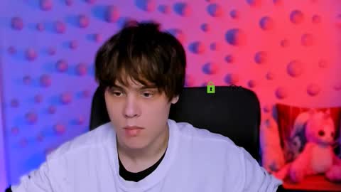 Snapshot of dylan_bold chatting on 12/03/25, 09:51 dylan_bold online show from 12/03/25, 09:51