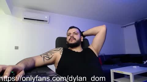 Dylan Dom  online show from 03/11/26, 11:33