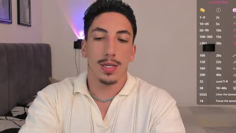 Bryan model independient online show from 02/22/25, 07:03