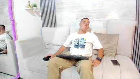 Snapshot of dylan_viper chatting on 05/28/26, 03:04 dylan_viper online show from 05/28/26, 03:04