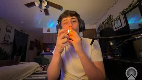 Dylan Daniel 7.8 online show from 05/01/26, 05:12