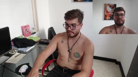 Snapshot of dylanhot10 chatting on 12/03/24, 10:07 dylanhot10 online show from 12/03/24, 10:07