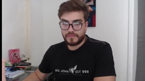 Snapshot of dylanhot10 chatting on 12/18/24, 07:30 dylanhot10 online show from 12/18/24, 07:30