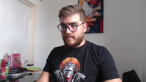 Snapshot of dylanhot10 chatting on 02/28/25, 08:18 dylanhot10 online show from 02/28/25, 08:18