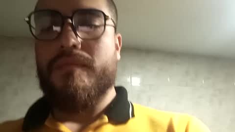 Snapshot of dylanhot10 chatting on 09/19/25, 10:32 dylanhot10 online show from 09/19/25, 10:32