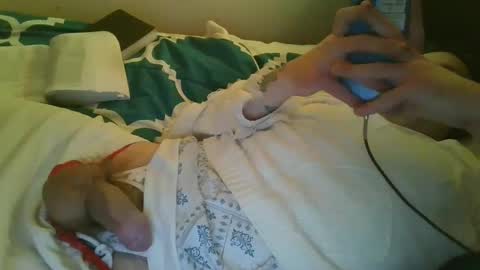 Snapshot of dylanjowelch chatting on 02/14/25, 01:18 Aurora online show from 02/14/25, 01:18