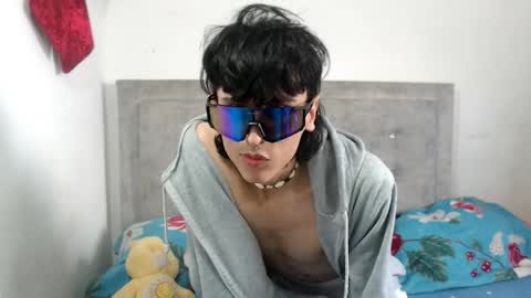 dylann ross online show from 04/14/26, 05:08