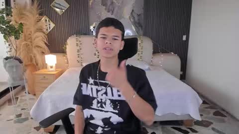 dylanroyce_ online show from 03/06/26, 12:12