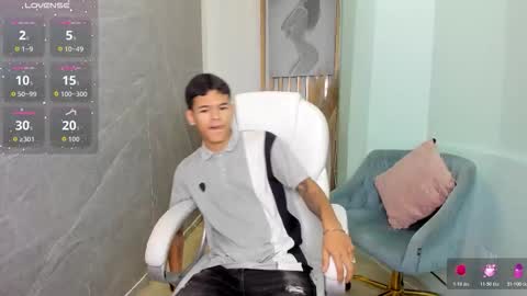 dylanroyce_ online show from 03/24/26, 12:32