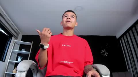 dylanroyce_ online show from 04/09/26, 01:05