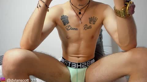 dylanscott_106 online show from 09/14/25, 05:56